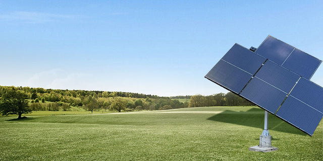 Paneles solares instalados al exterior